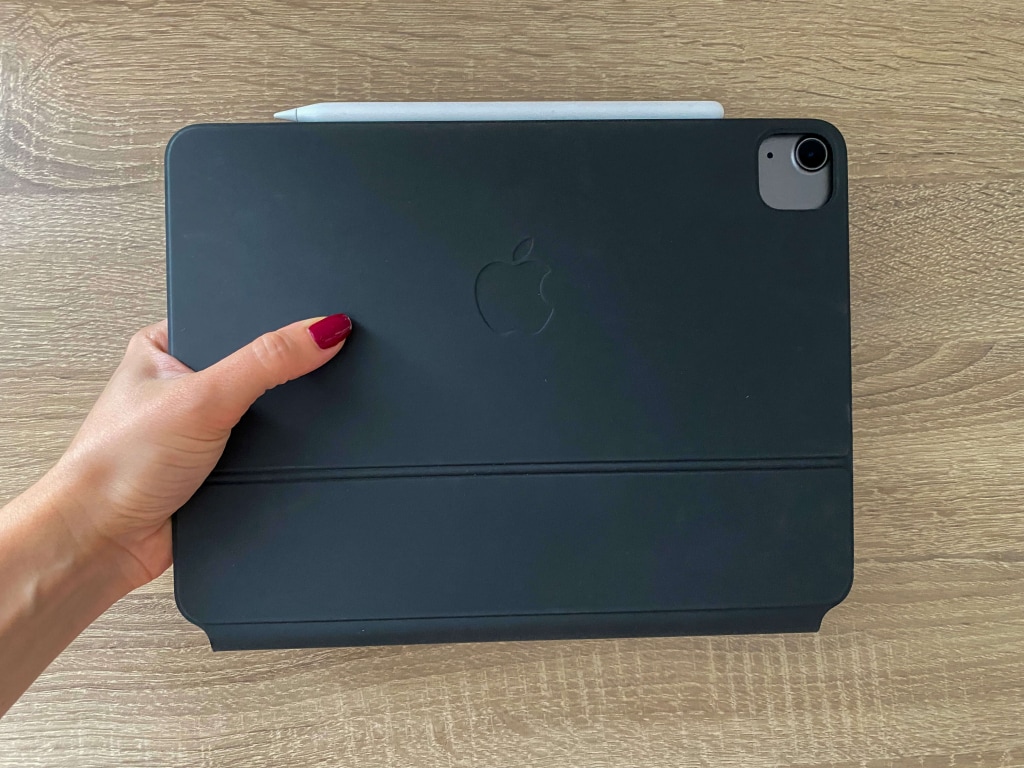 A tok semmilyen módon nem akadályozza az Apple Pencil csatlakoztatását