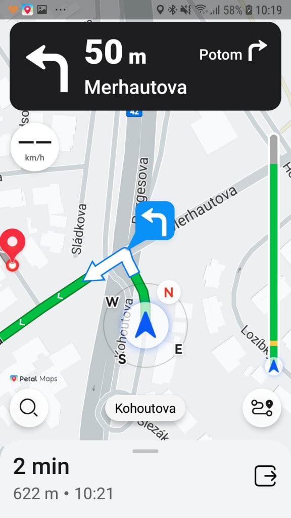 Térképek és navigáció