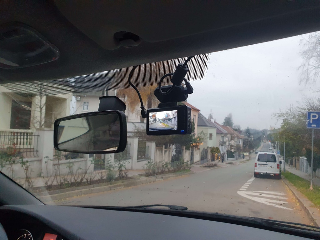 A tápkábel lehetne praktikusabb