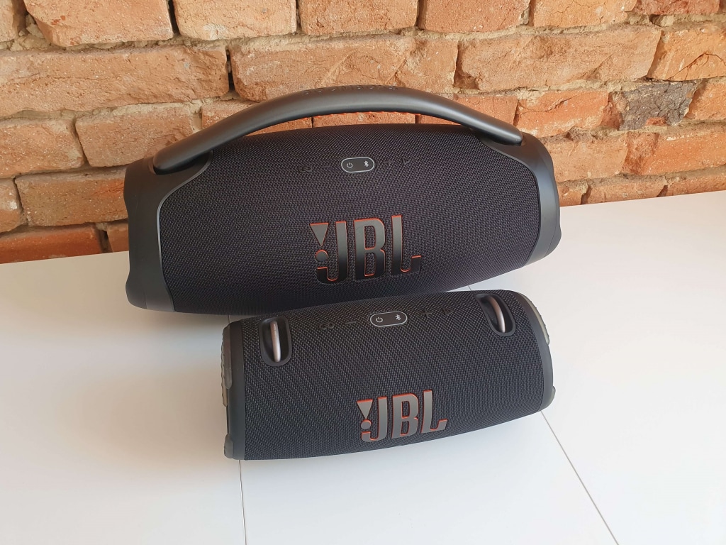 A Boombox 3 és az Xtreme 3 sok közös vonást mutat, de a méretekben nem