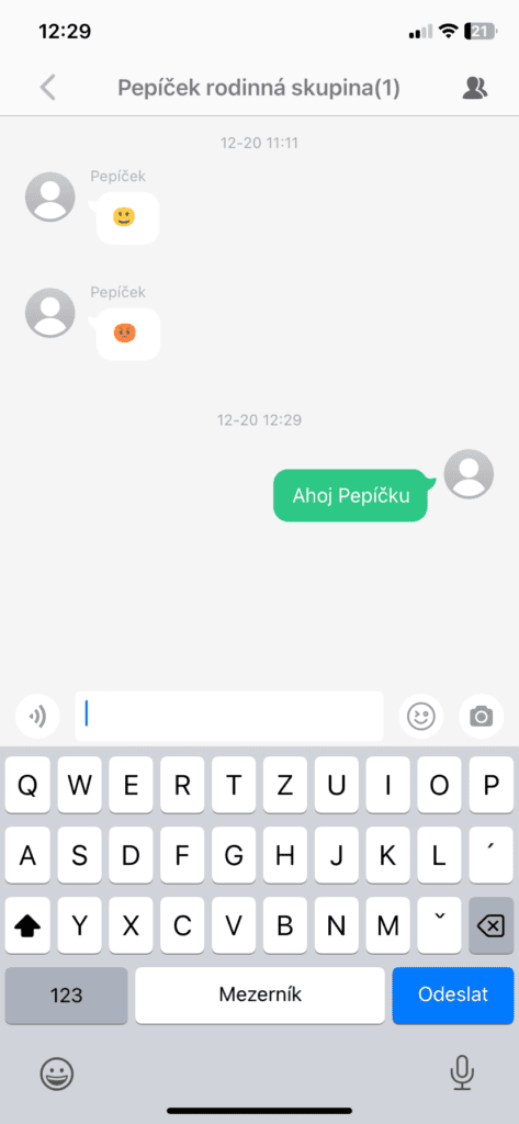 A szülők üzeneteket küldhetnek a mobilalkalmazásból