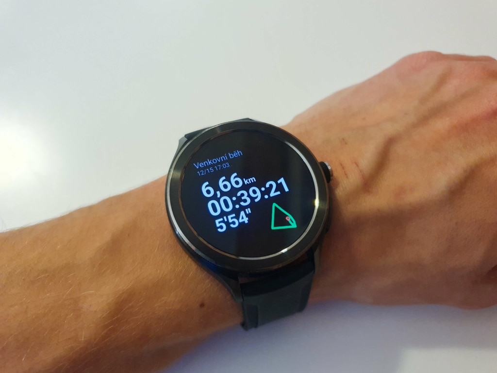 A Xiaomi Watch 2 Pro rögzíti az útvonalat