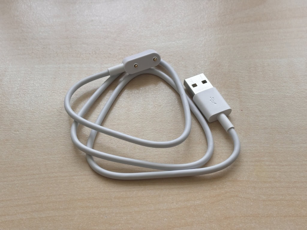 Tápkábel mágneses véggel