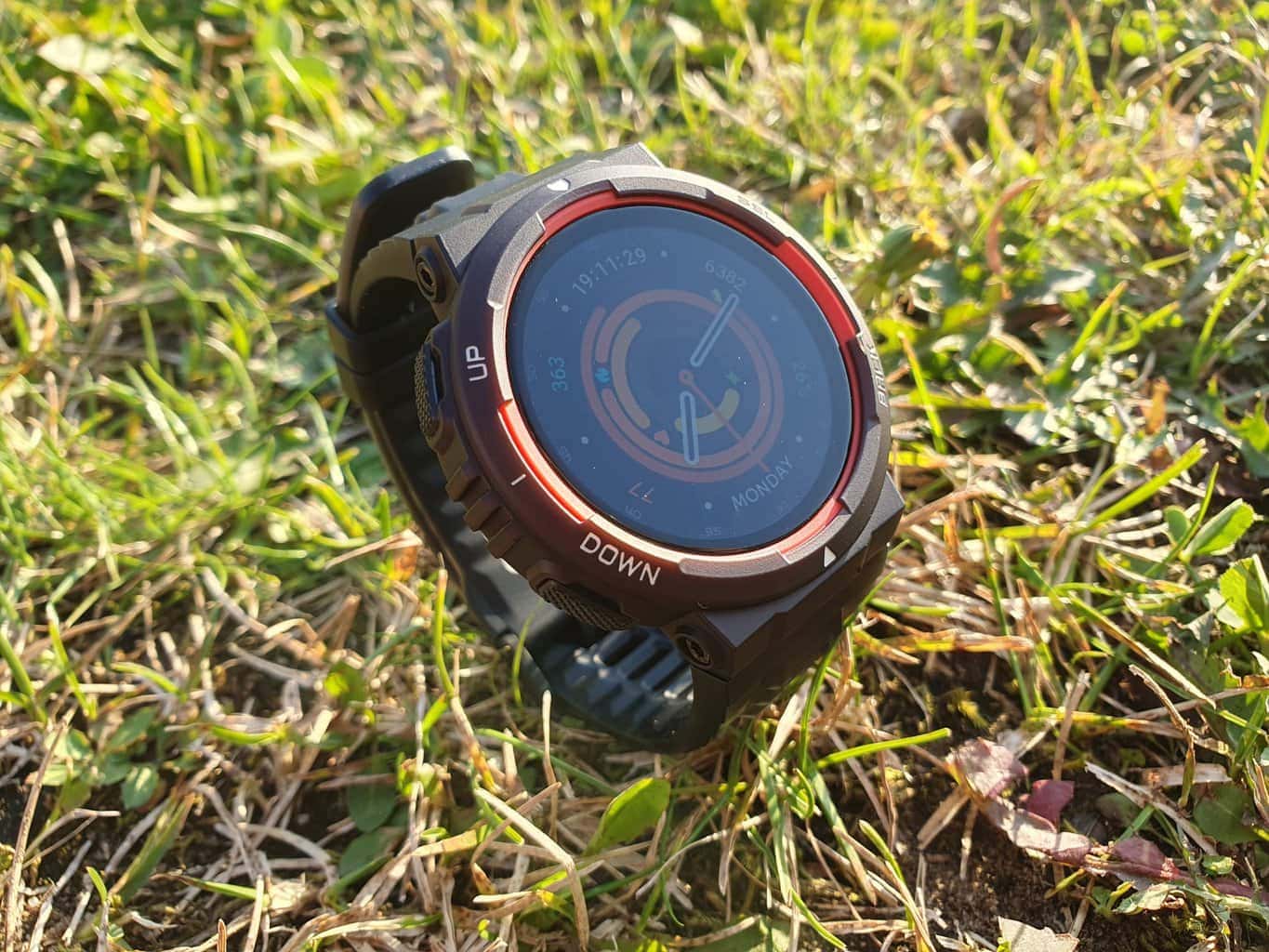 Teszt: Amazfit Active Edge okosóra