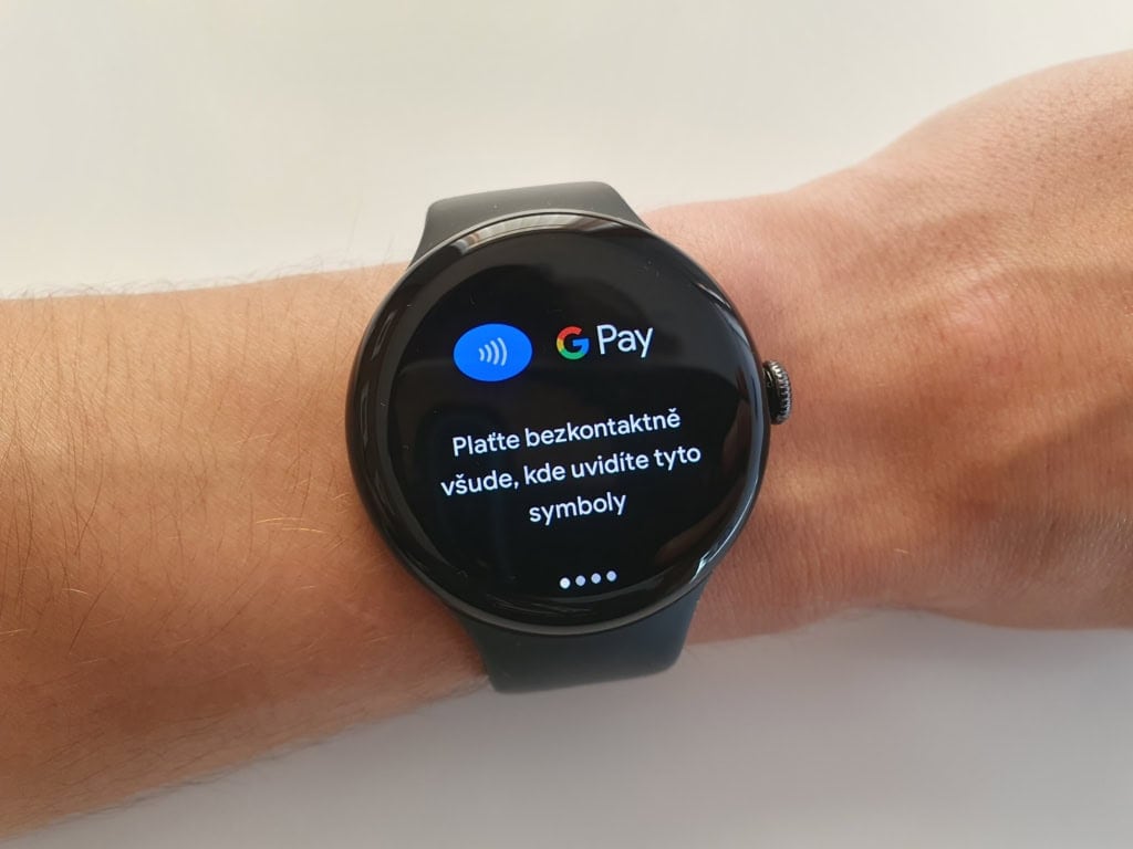 Az óra támogatja a Google Pay platformot