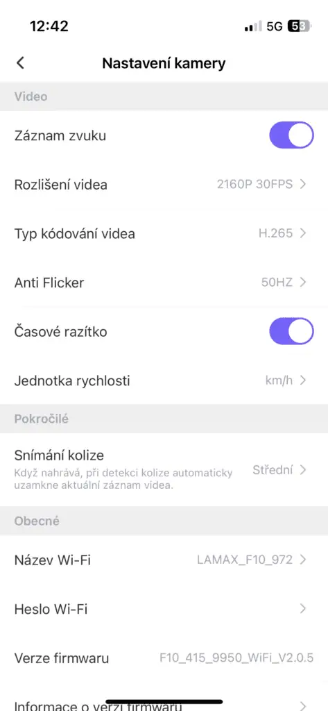 Az alkalmazás beállításai teljes mértékben helyettesítik a kamera beállításait.