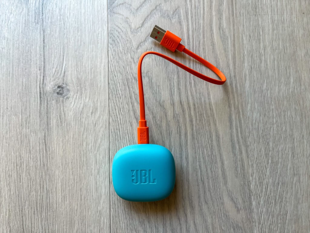 JBL Wave Flex 2 töltése