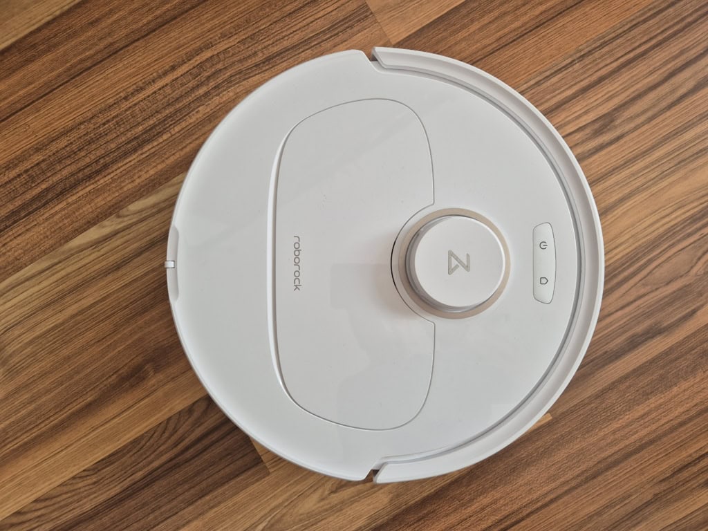 A Roborock a hagyományos kör alakú formát választotta